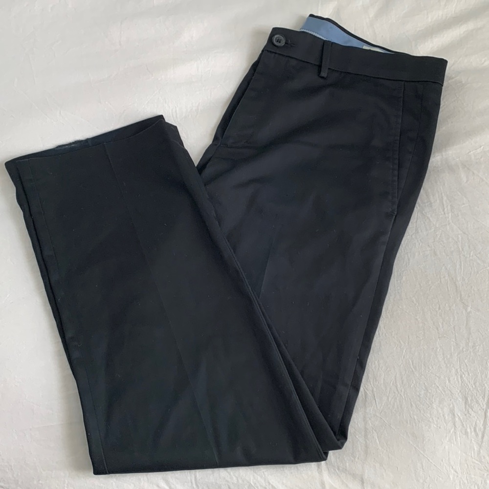 Haggar Straight fit premium no iron khaki pants